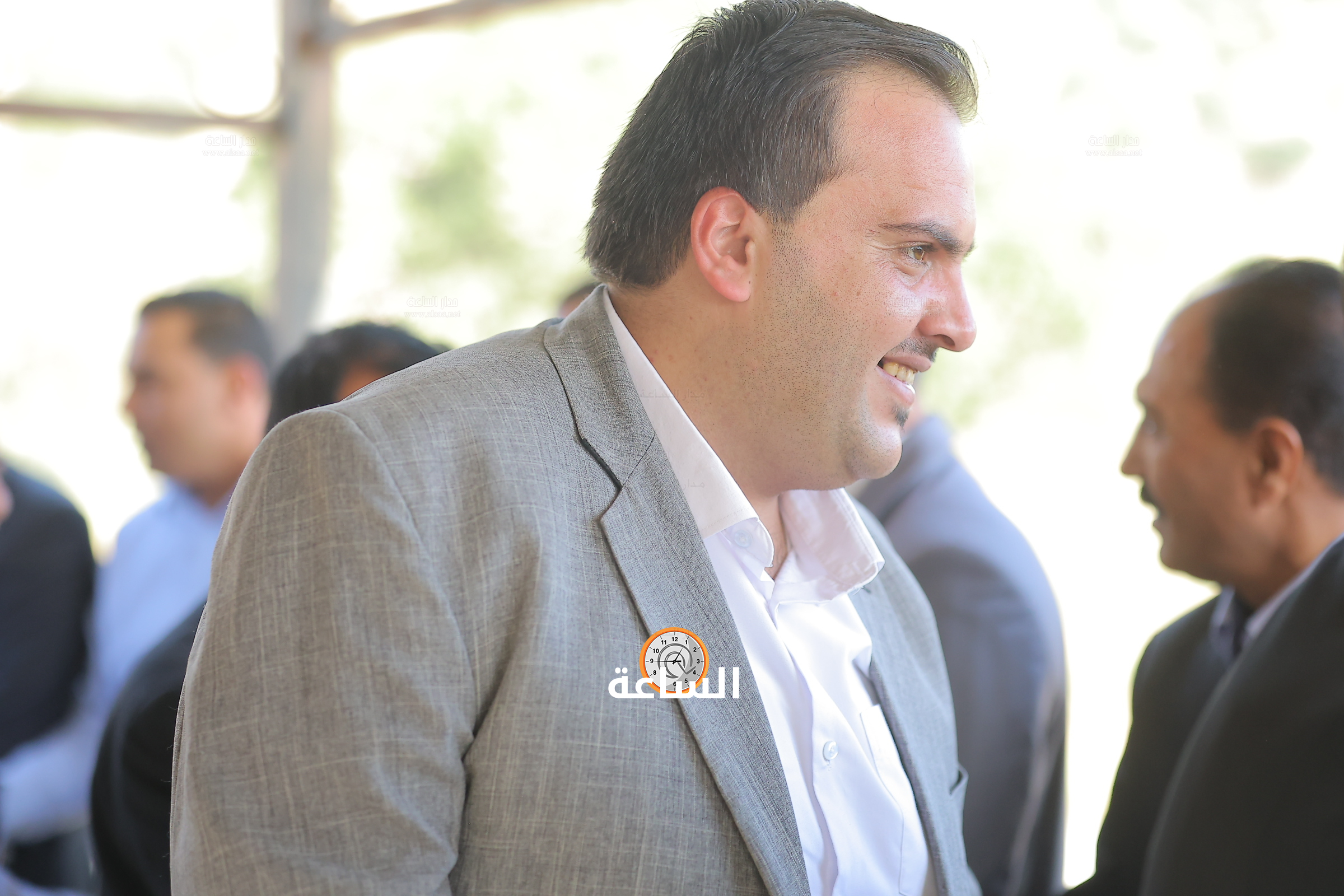 Madar Al-Saa Images 0.4232061773971655