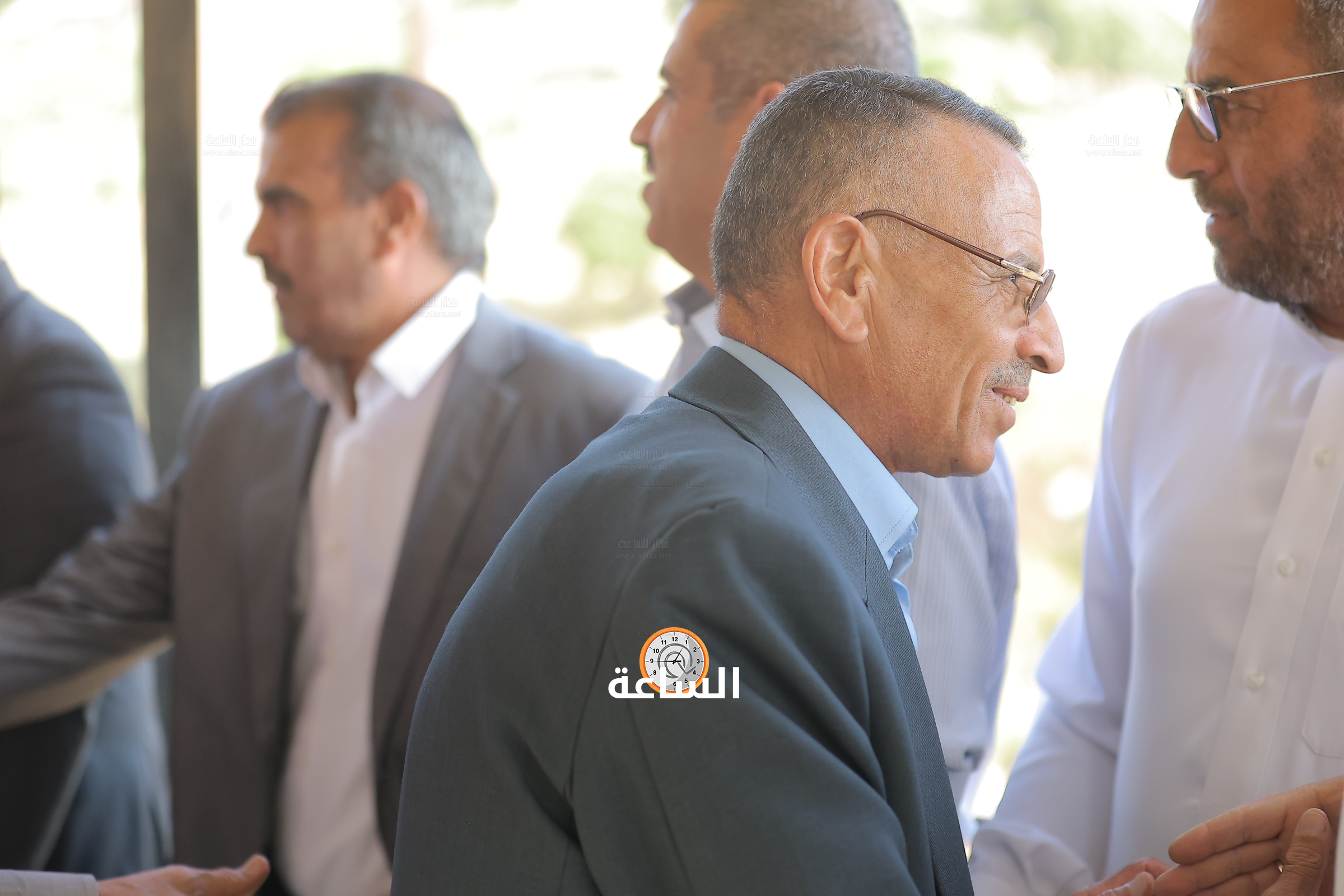Madar Al-Saa Images 0.9686373961941023