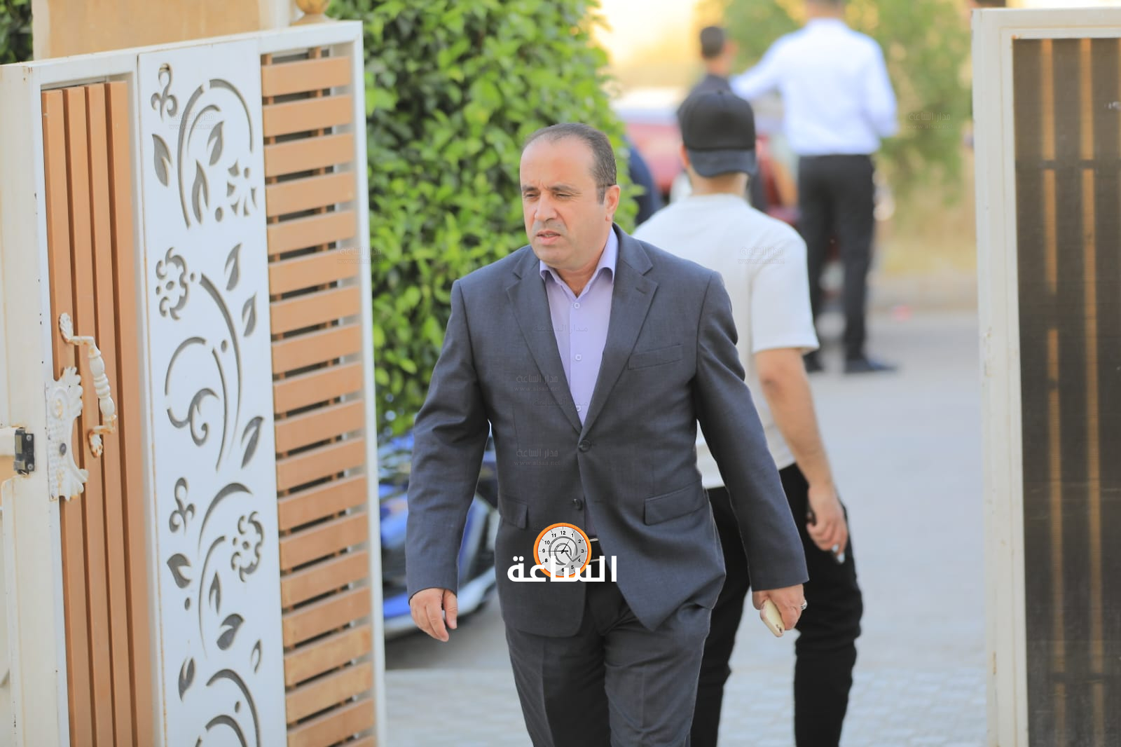 Madar Al-Saa Images 0.14900274253906365