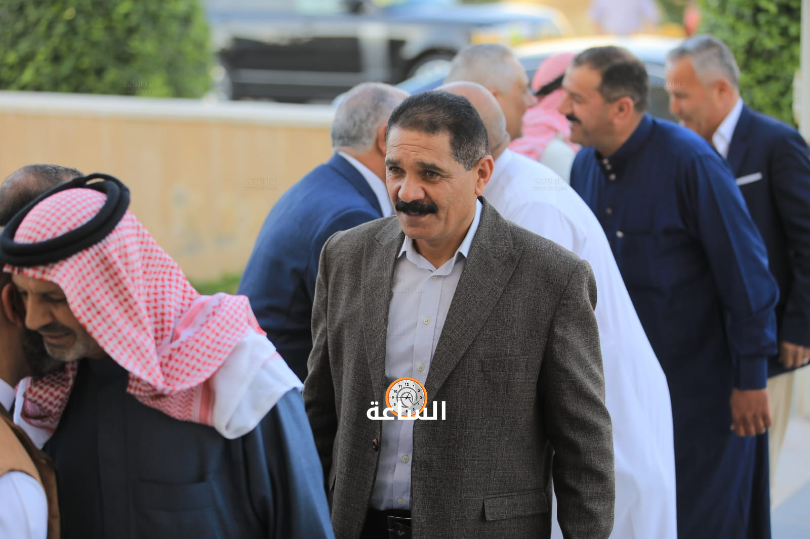 Madar Al-Saa Images 0.018242864396550762