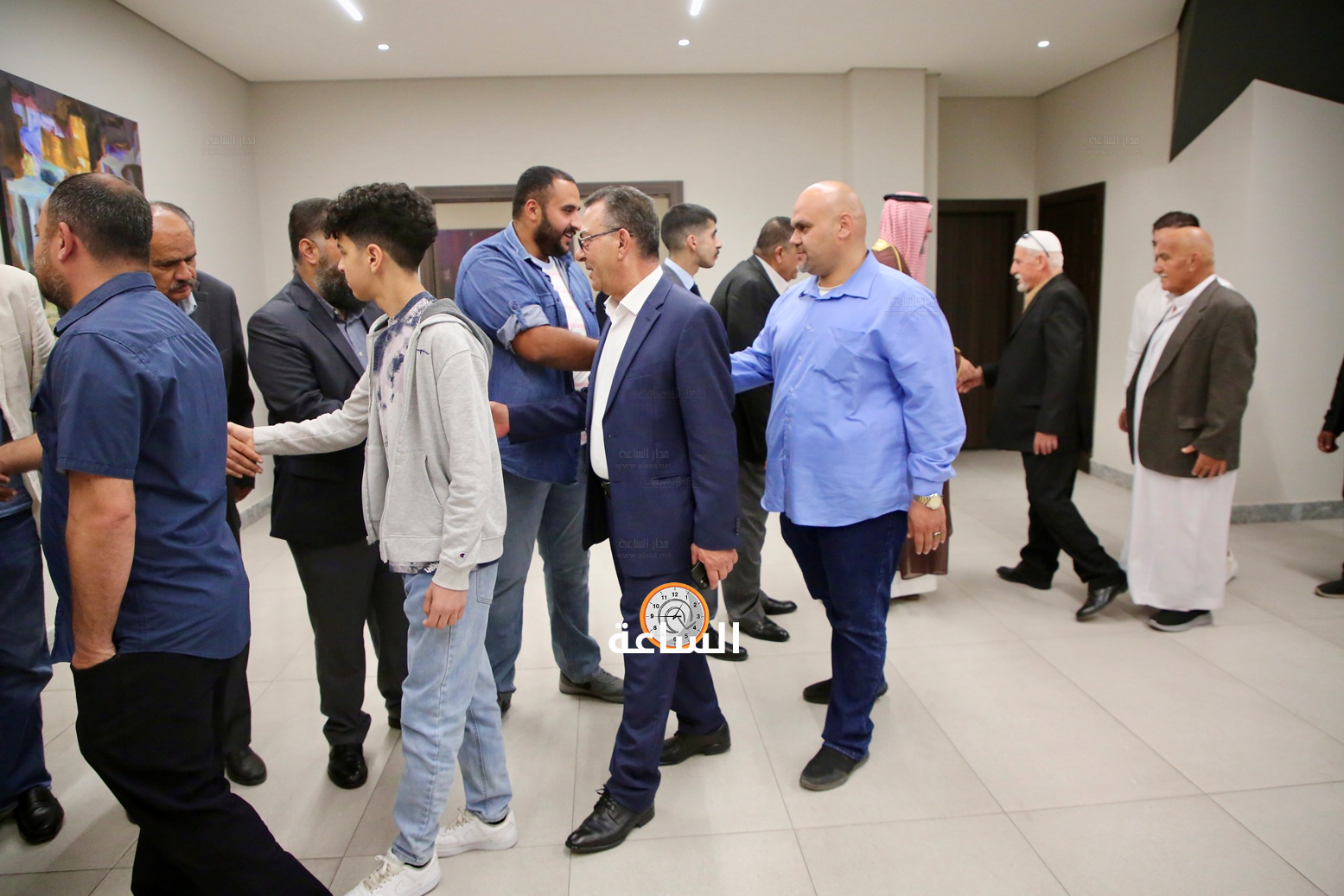 Madar Al-Saa Images 0.011304620878510807