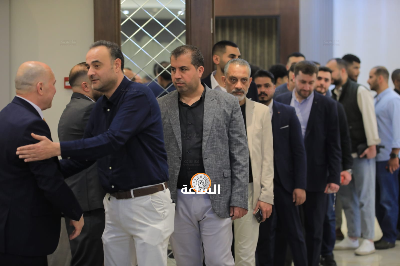 Madar Al-Saa Images 0.8203458195630003