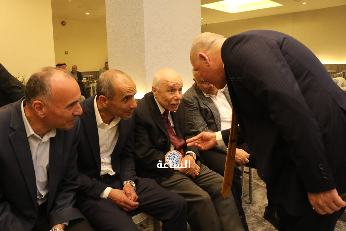 Madar Al-Saa Images 0.5103119495790039