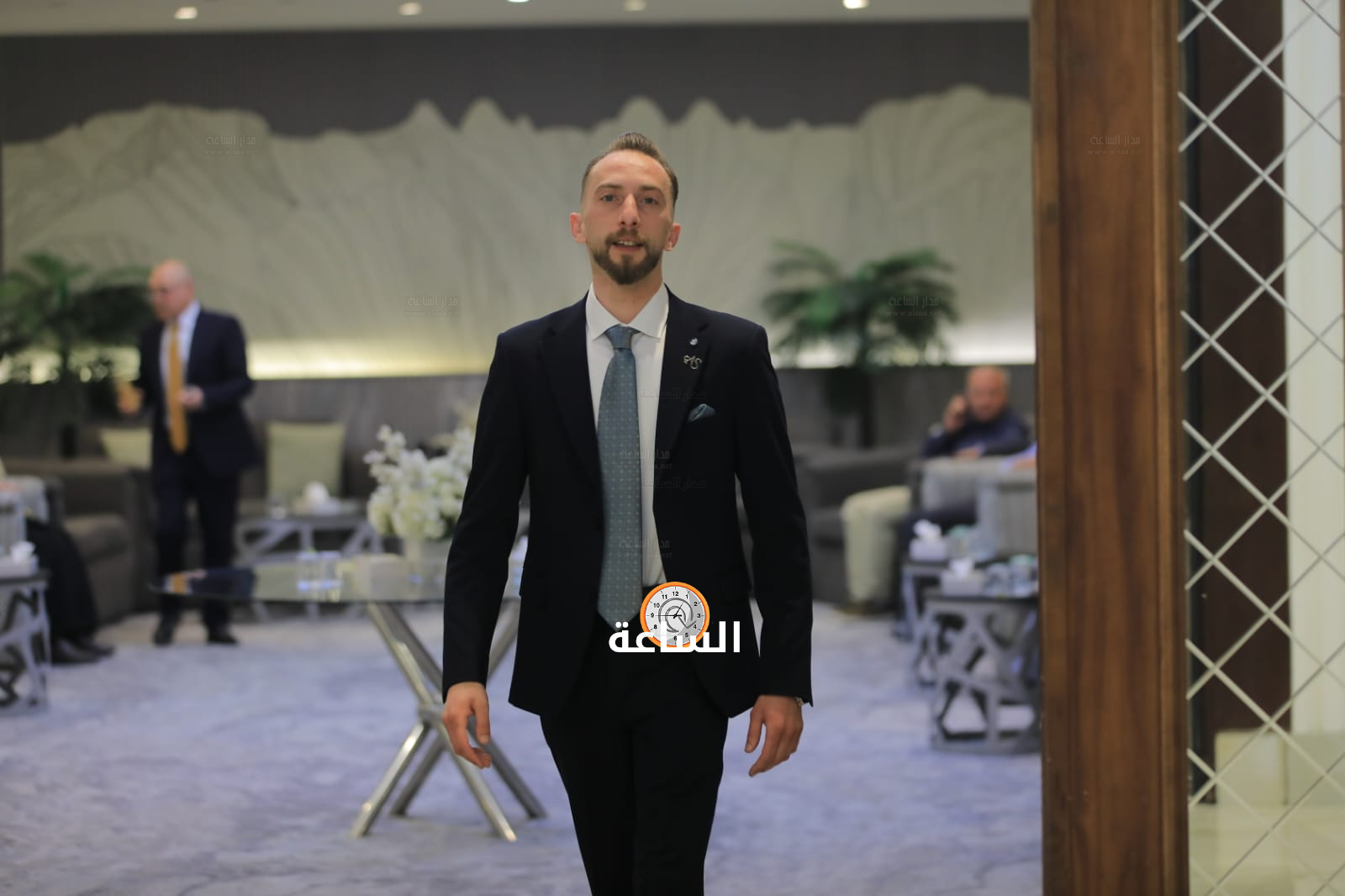 Madar Al-Saa Images 0.2716707628044639