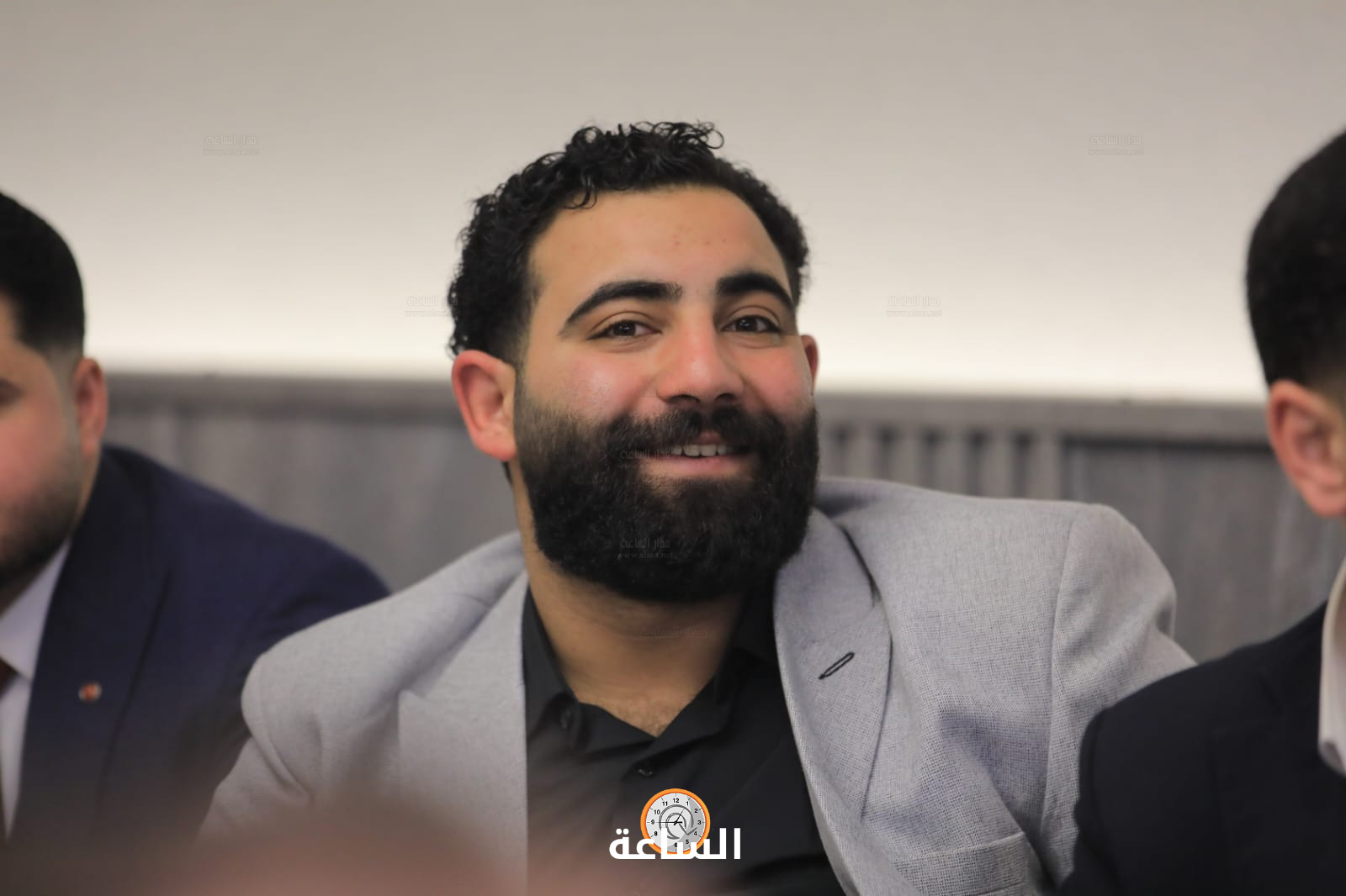Madar Al-Saa Images 0.6232971448529561