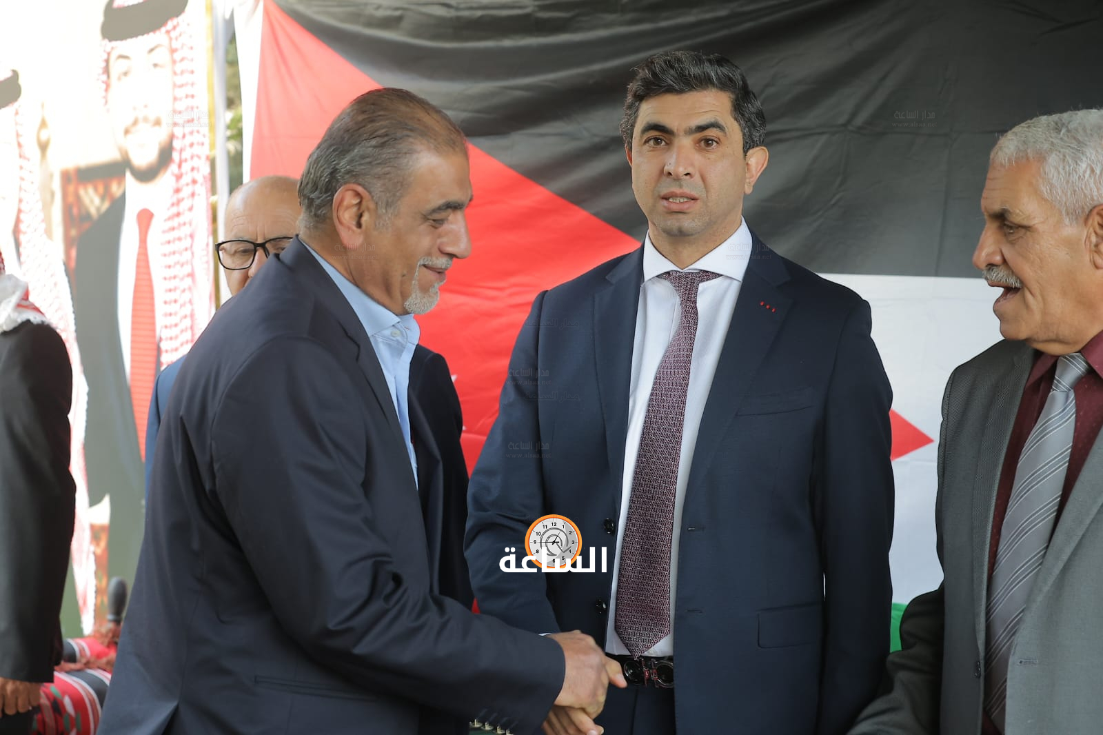 Madar Al-Saa Images 0.48841890059139637