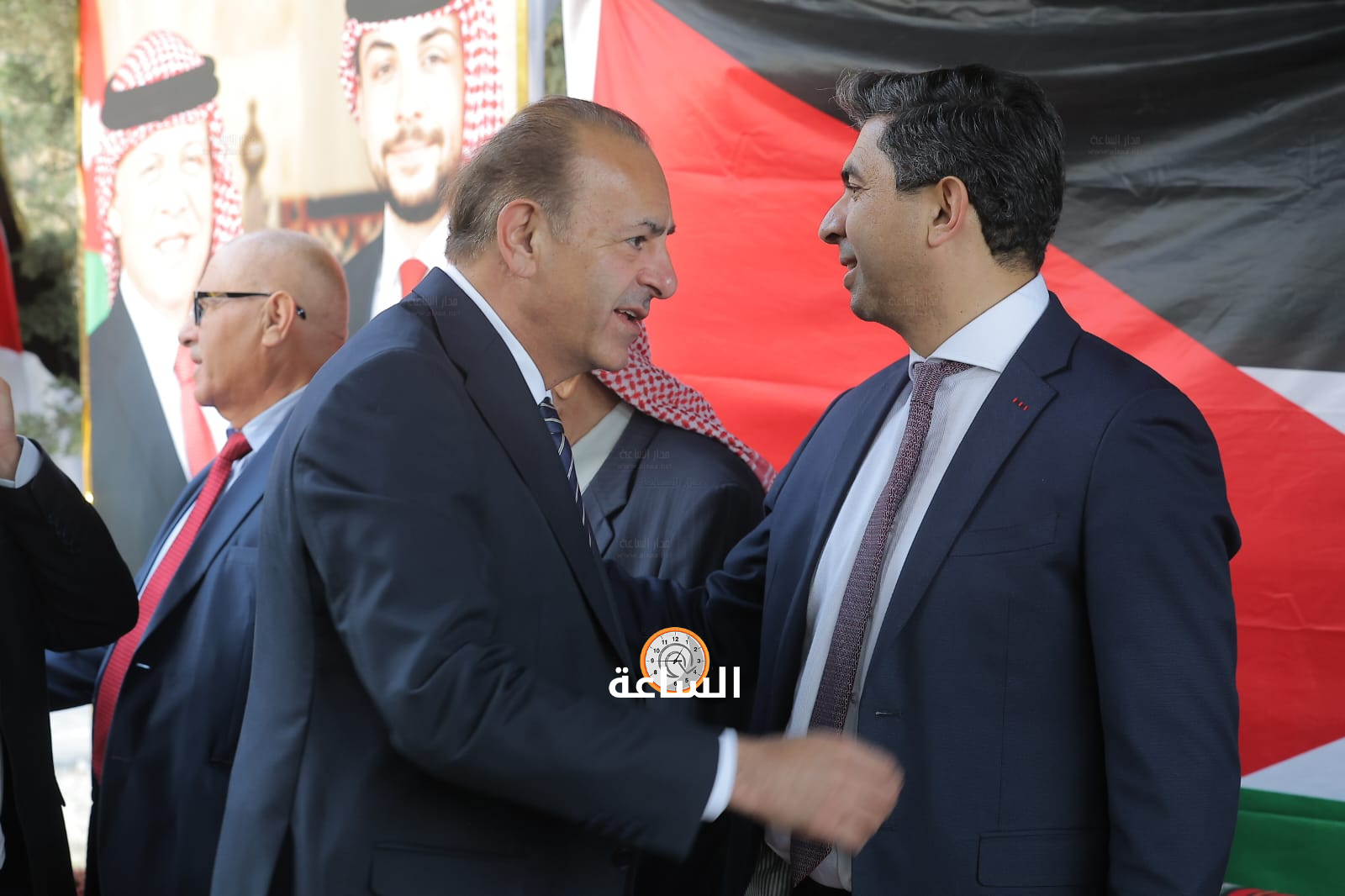 Madar Al-Saa Images 0.9508784402393942