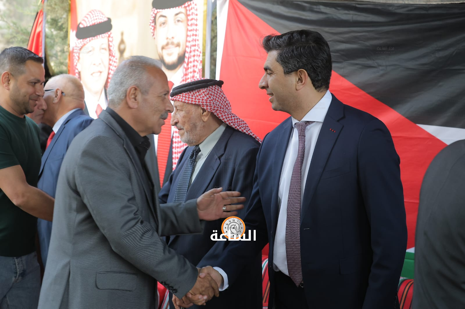 Madar Al-Saa Images 0.8374090468940057