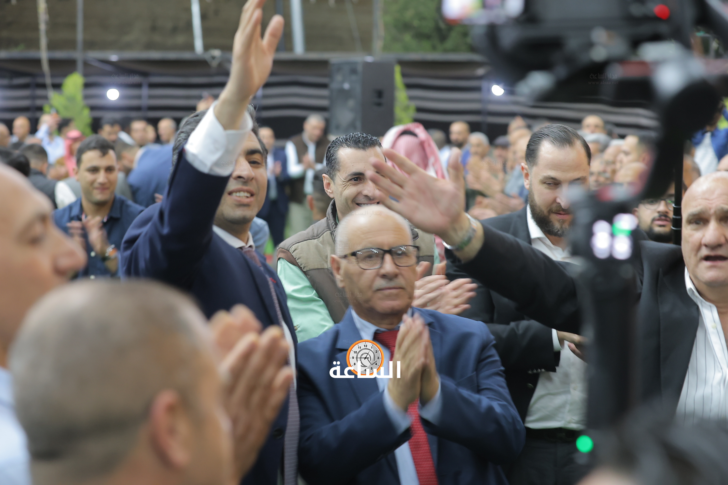 Madar Al-Saa Images 0.7008824616282098