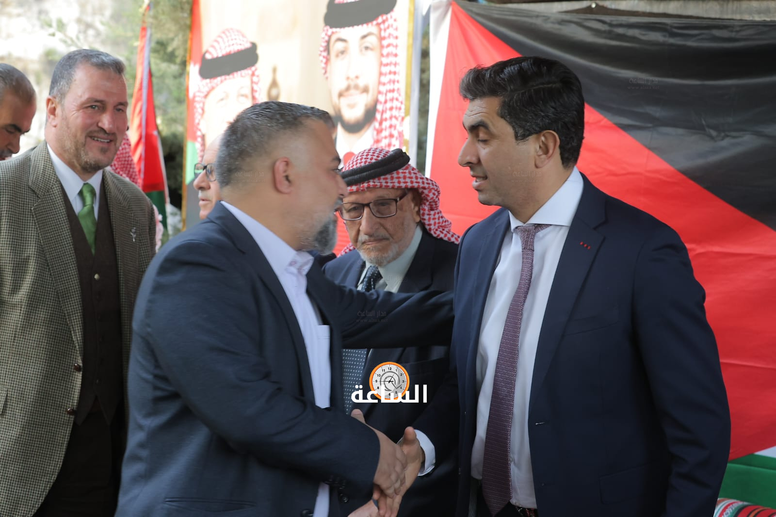 Madar Al-Saa Images 0.9147722601283415