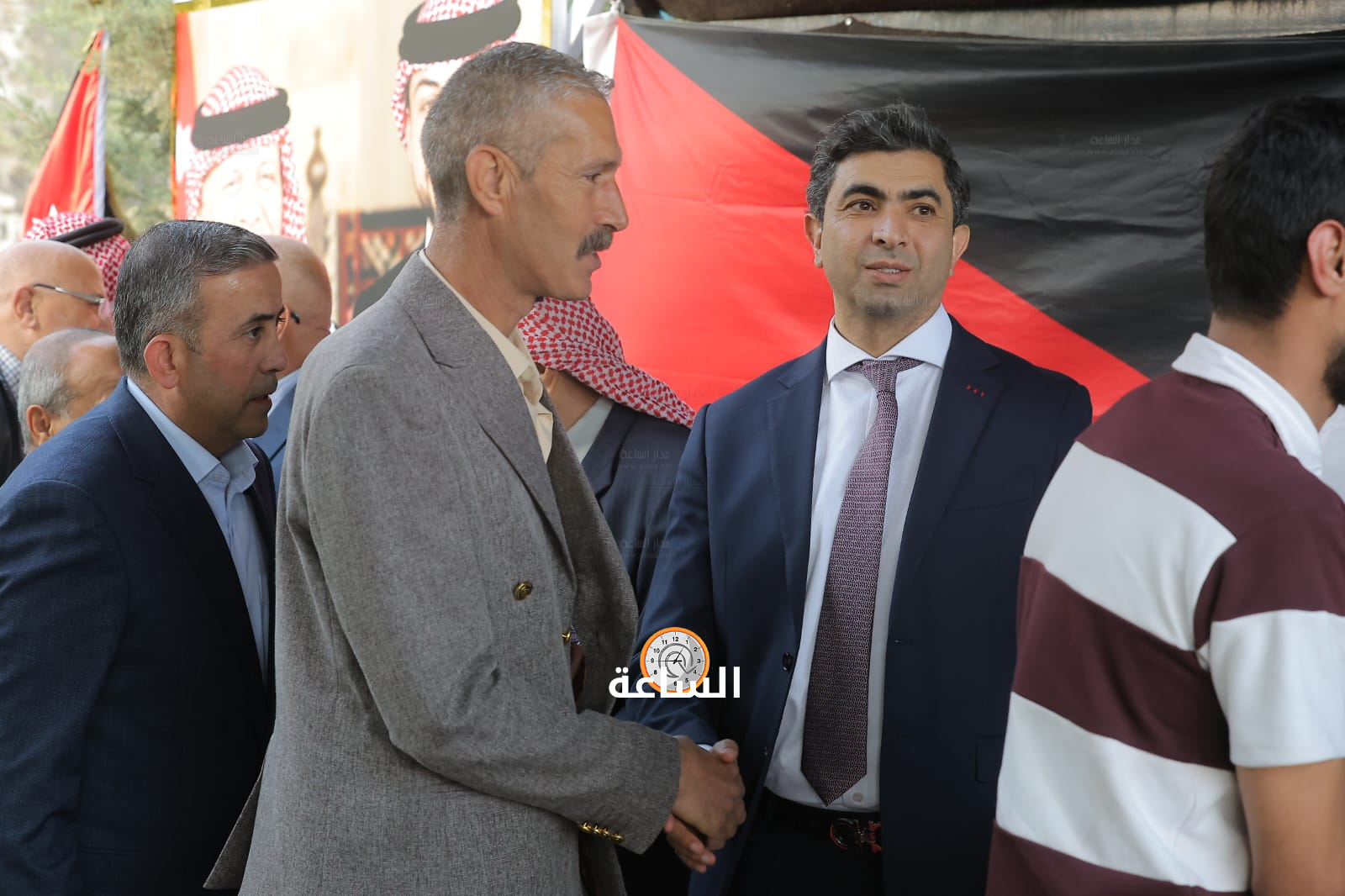 Madar Al-Saa Images 0.796066754935688