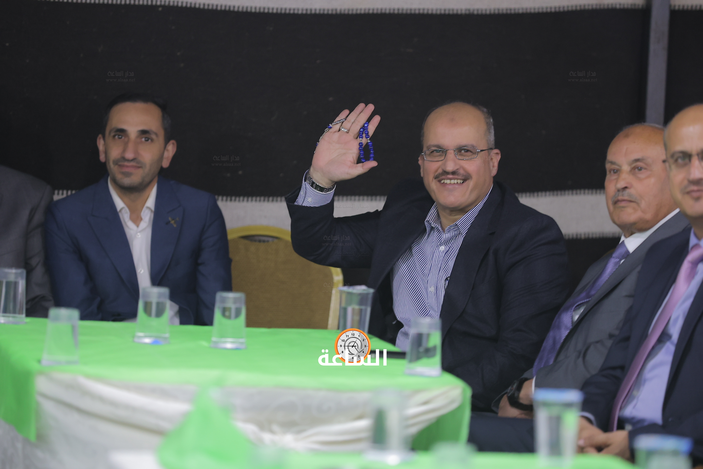 Madar Al-Saa Images 0.15849059451783842