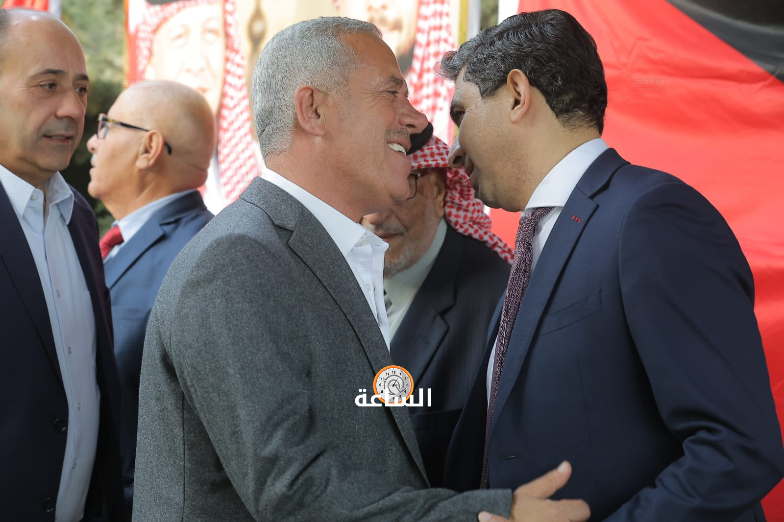 Madar Al-Saa Images 0.45983996676628236