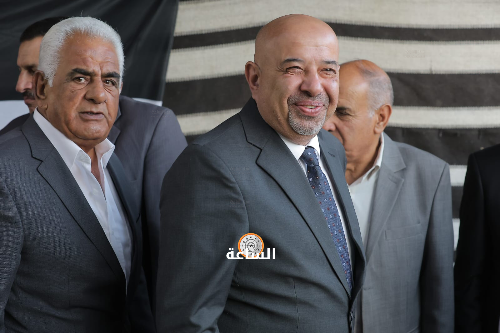 Madar Al-Saa Images 0.4230648671428012