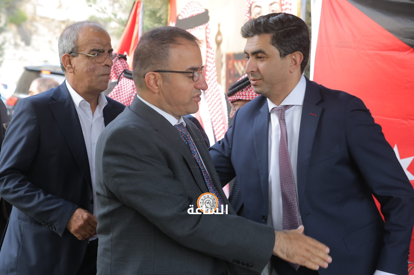Madar Al-Saa Images 0.050287594107066624