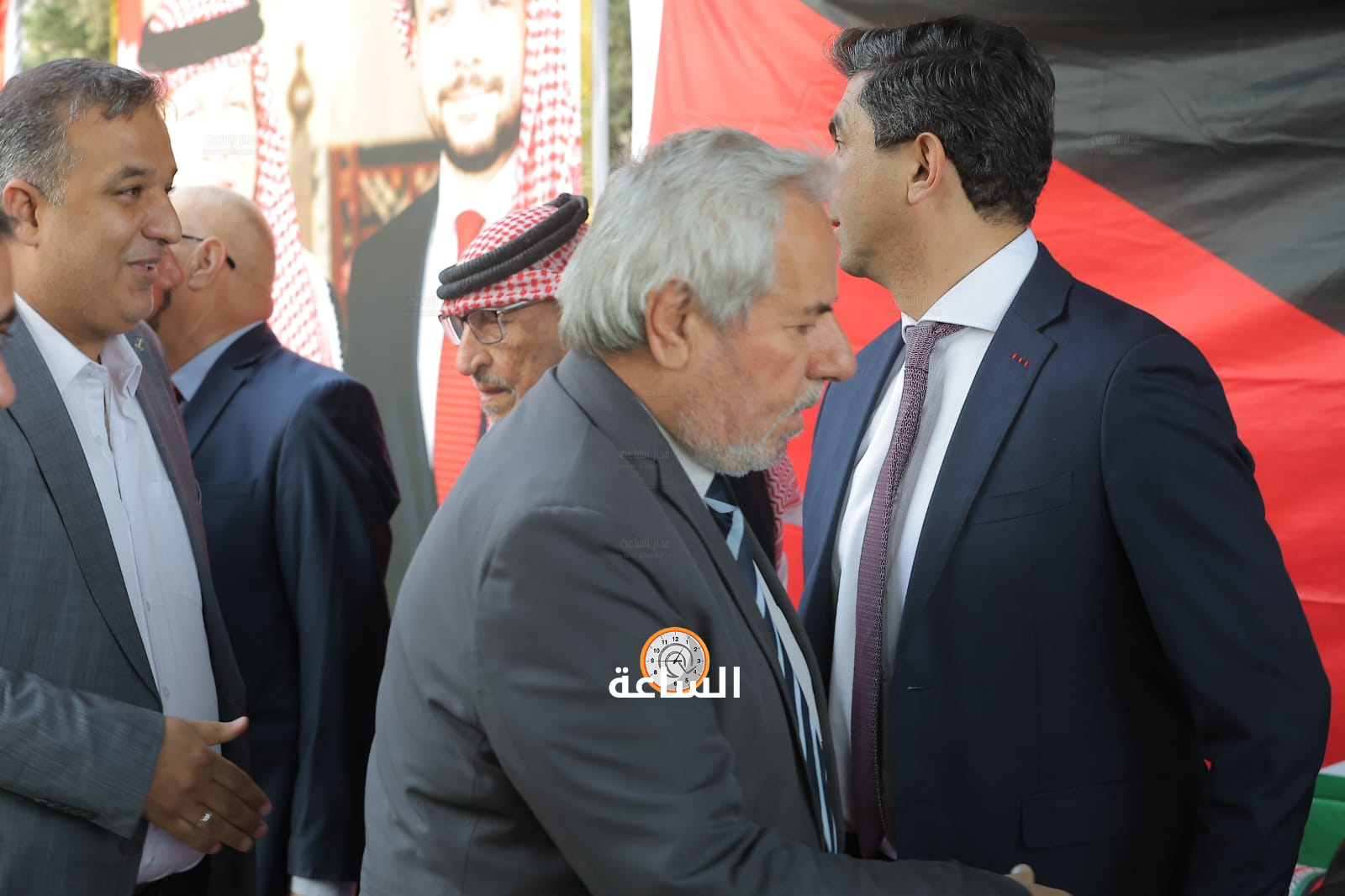 Madar Al-Saa Images 0.07127073452266586