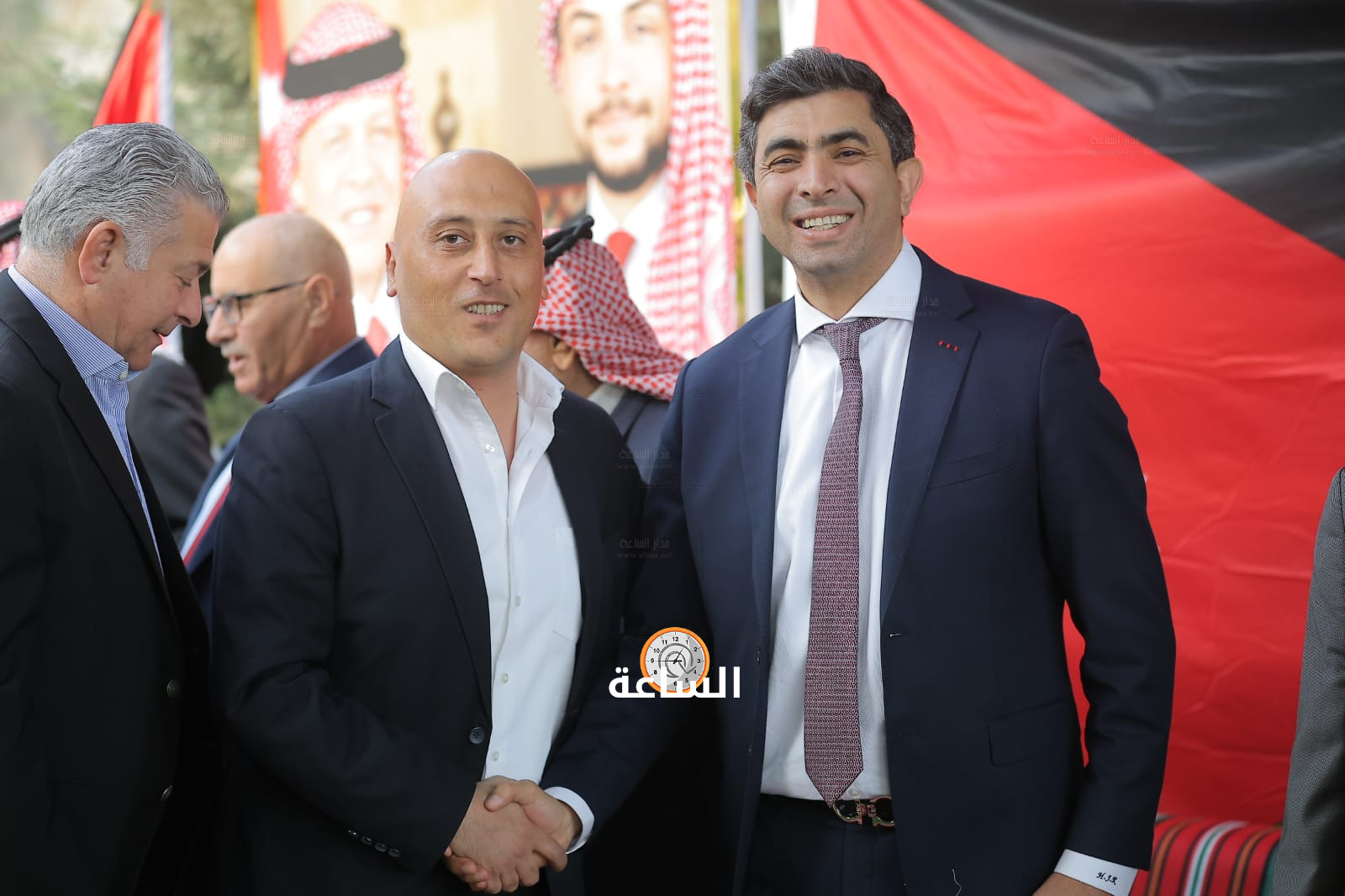 Madar Al-Saa Images 0.03153672120726658