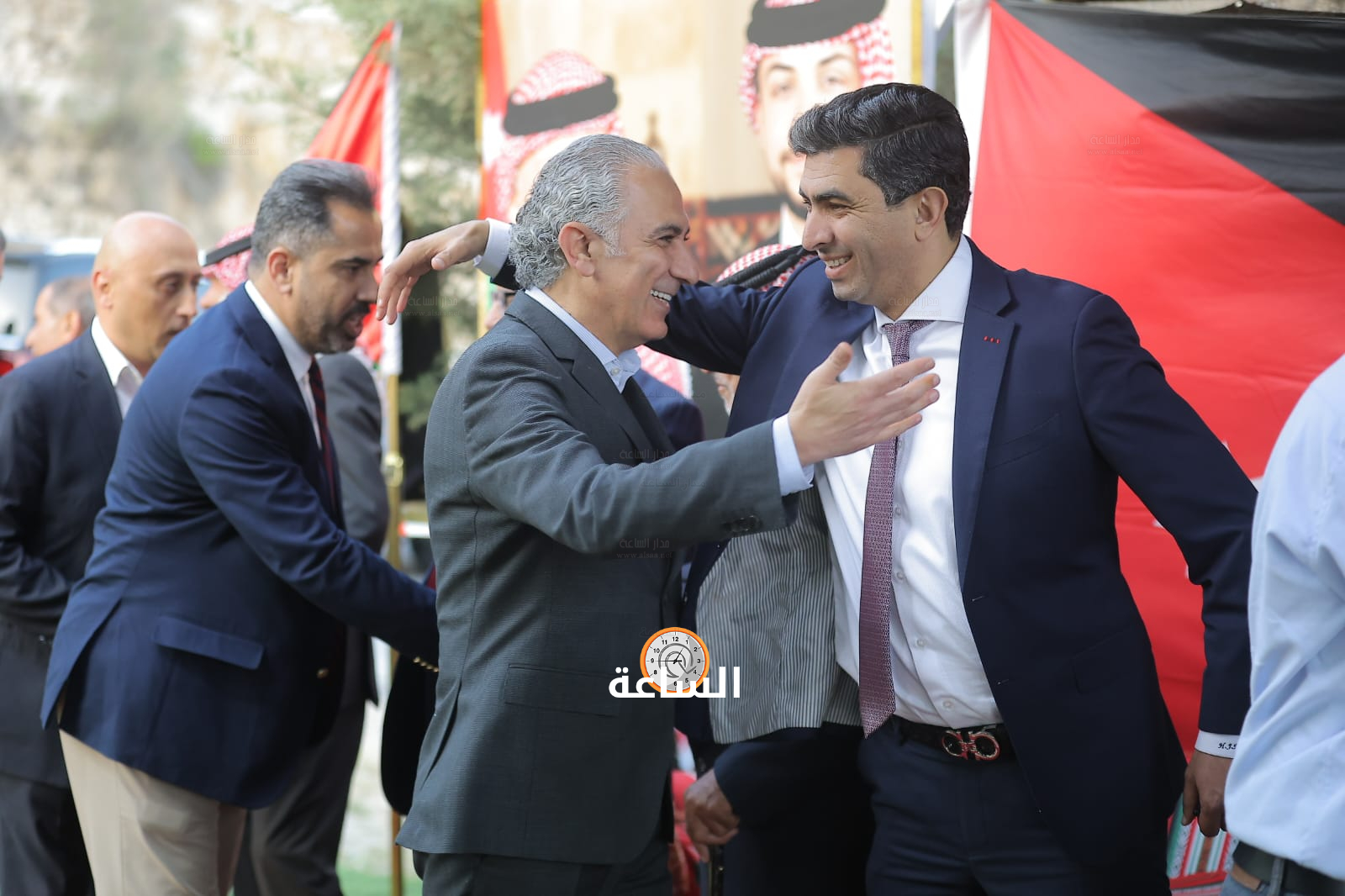 Madar Al-Saa Images 0.11602649586111624