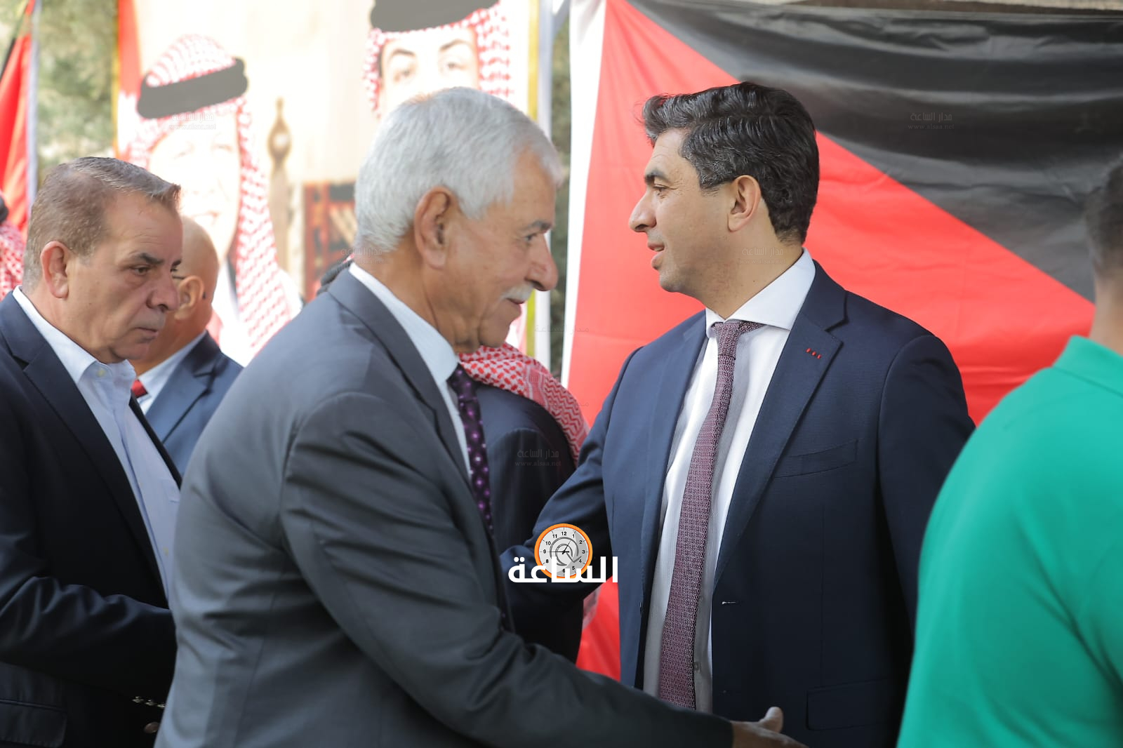 Madar Al-Saa Images 0.7784184277780227
