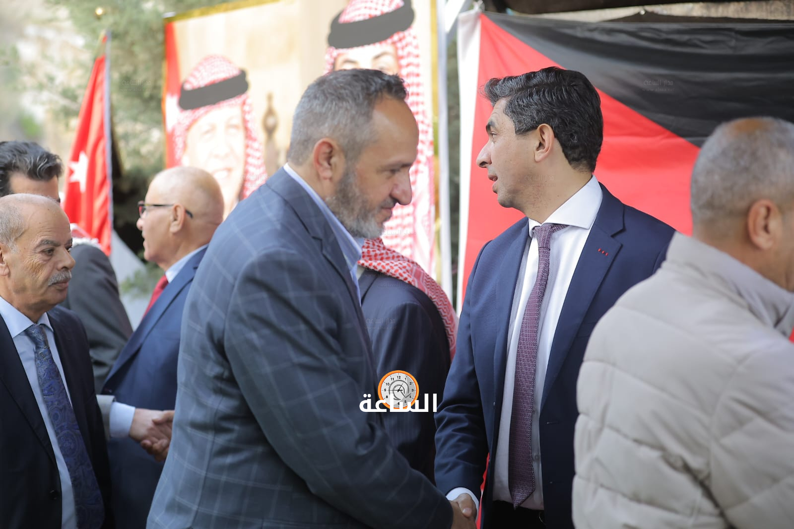 Madar Al-Saa Images 0.637087261126984
