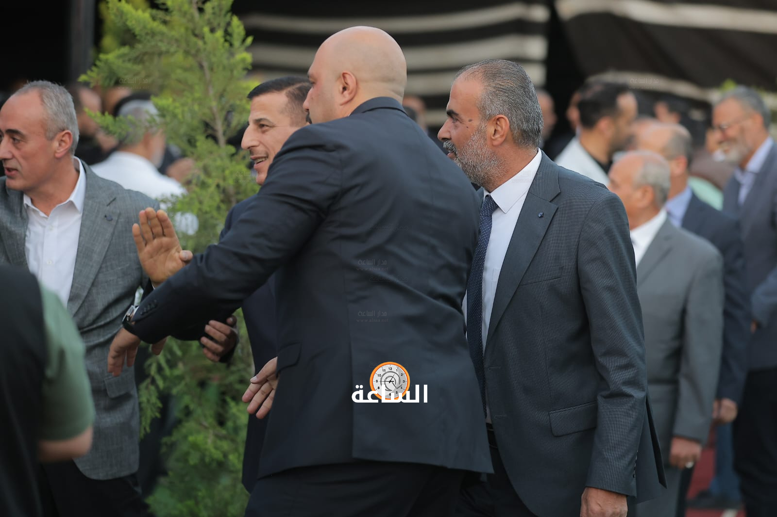 Madar Al-Saa Images 0.7599212361374649