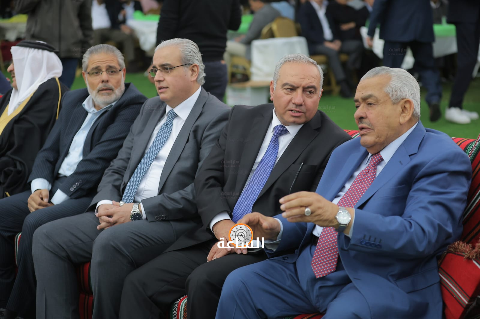 Madar Al-Saa Images 0.45648905843383525