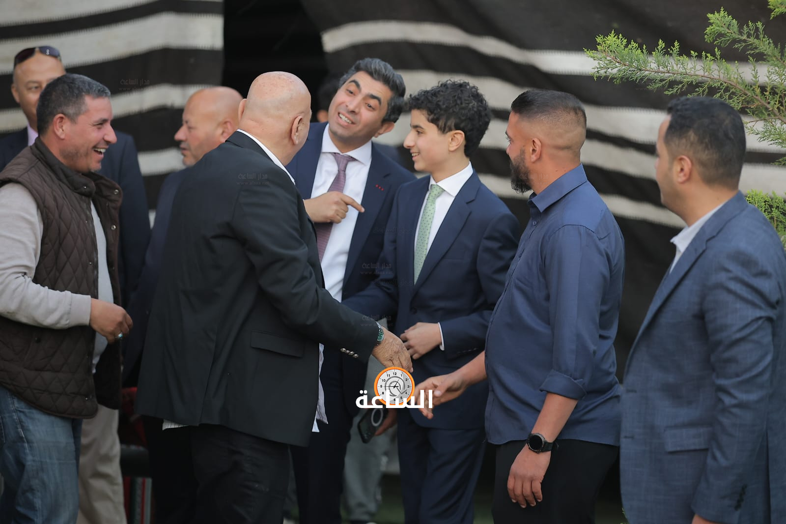 Madar Al-Saa Images 0.9856564067105494