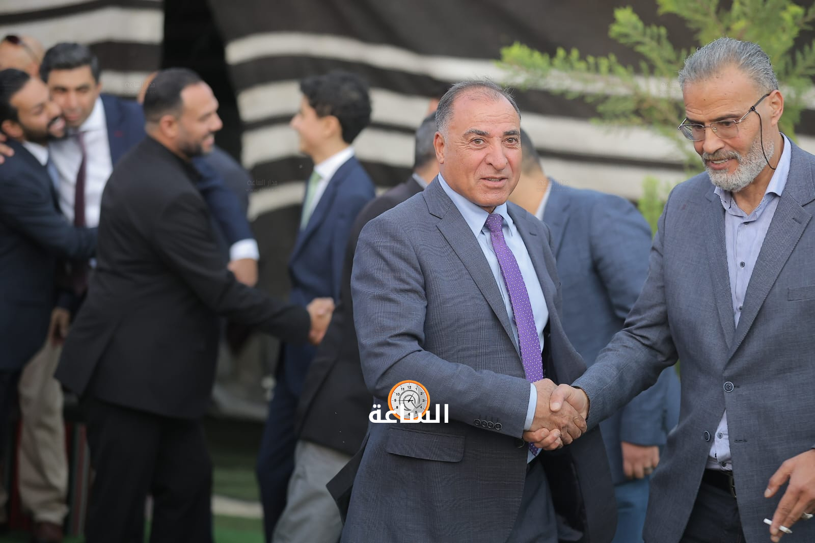 Madar Al-Saa Images 0.1689749135683215