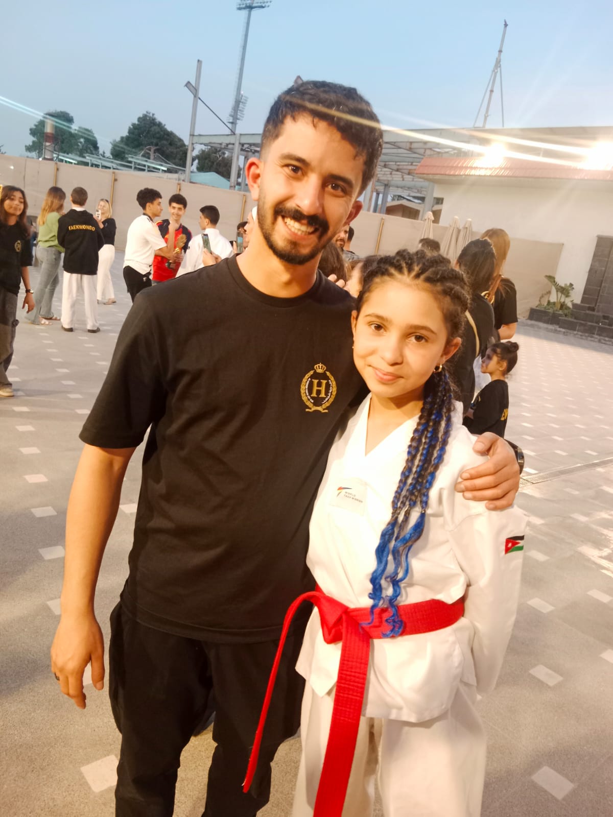 Madar Al-Saa Images 0.7213300068477133