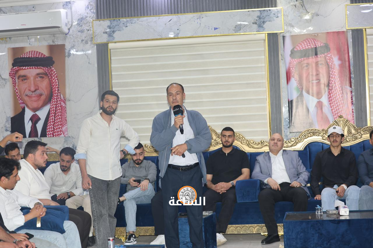 Madar Al-Saa Images 0.23252559970791975