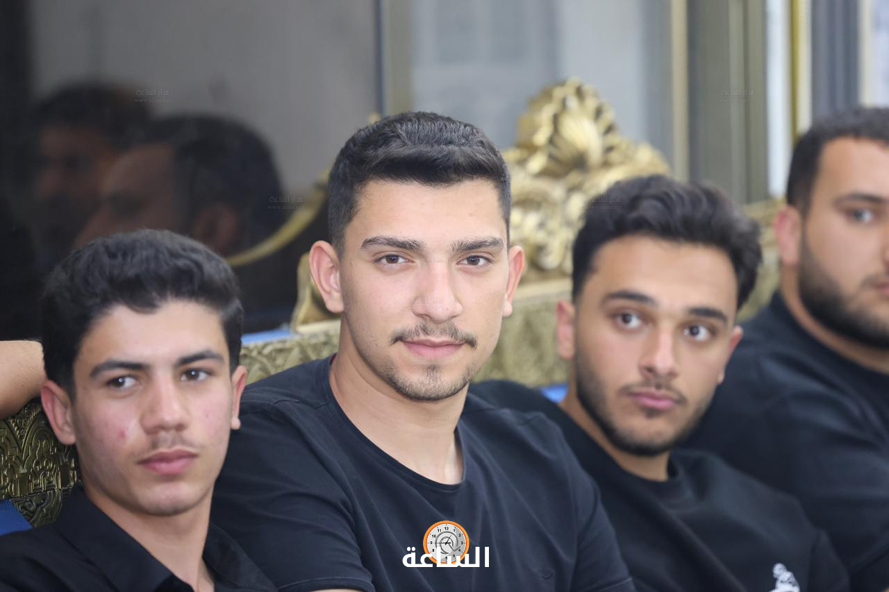 Madar Al-Saa Images 0.32313348580974965