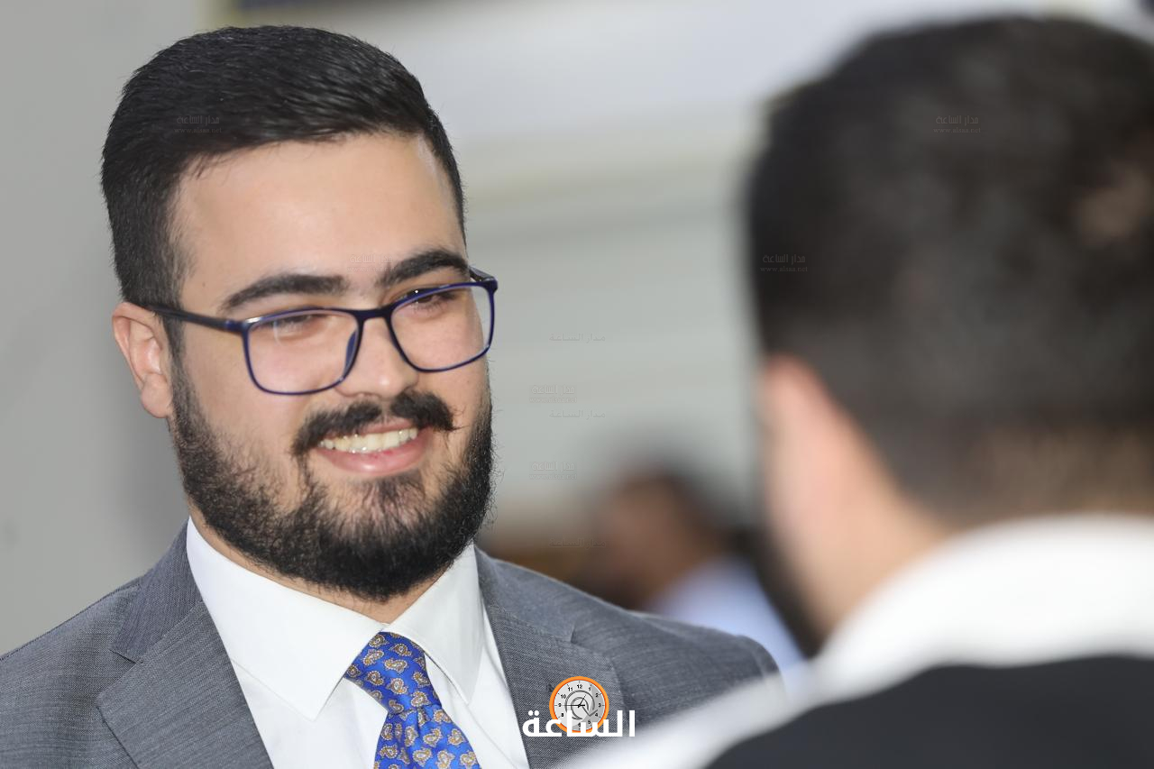 Madar Al-Saa Images 0.8762325352885634