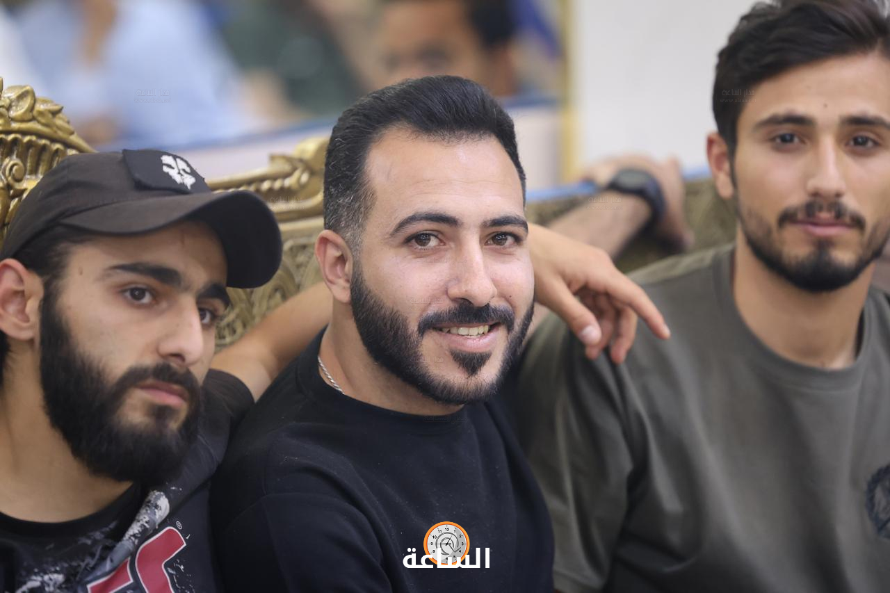 Madar Al-Saa Images 0.4599389308177222