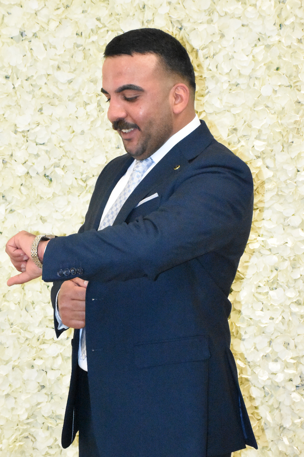 Madar Al-Saa Images 0.7501209807308656