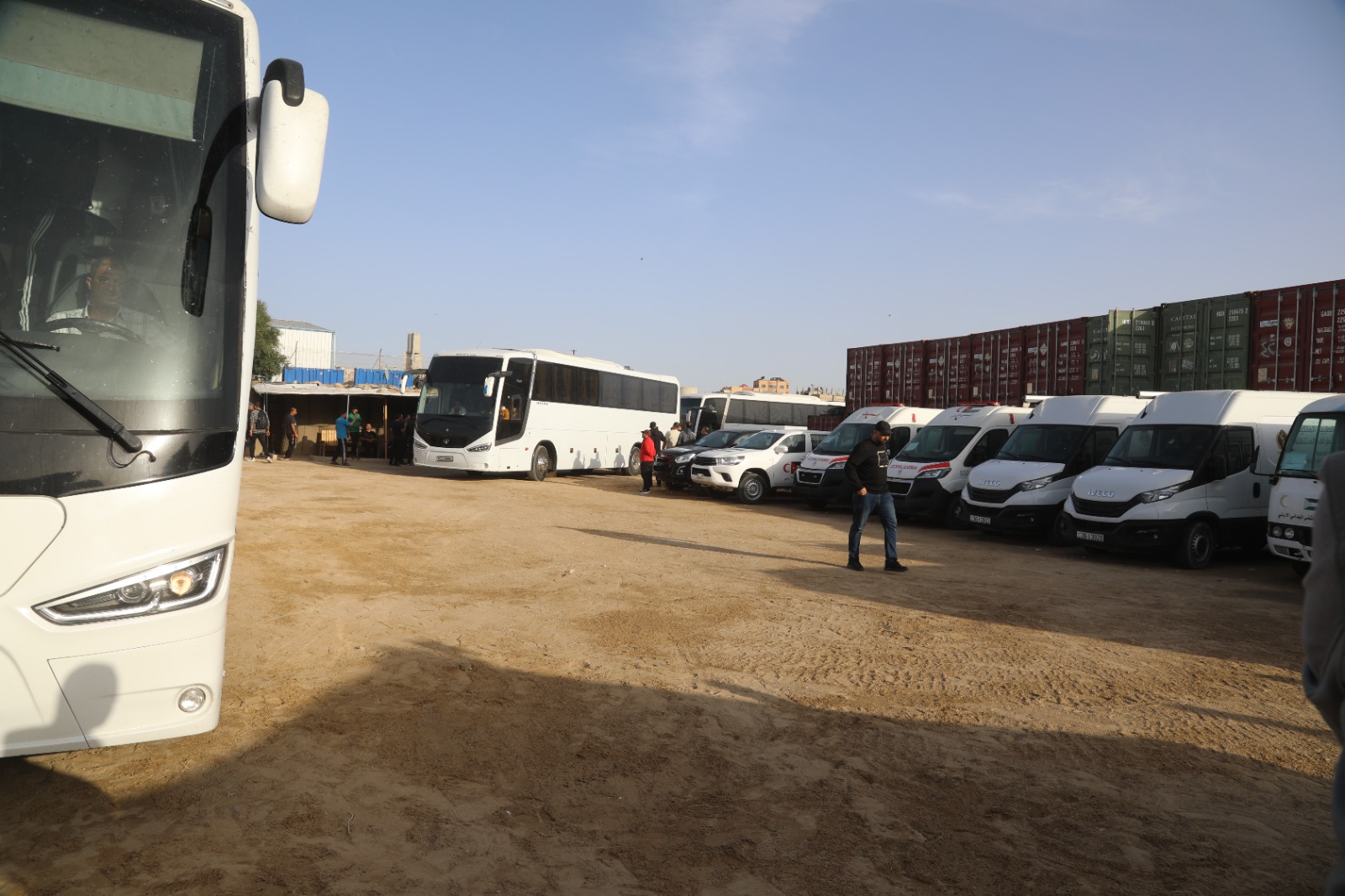 Madar Al-Saa Images 0.1845331322106104