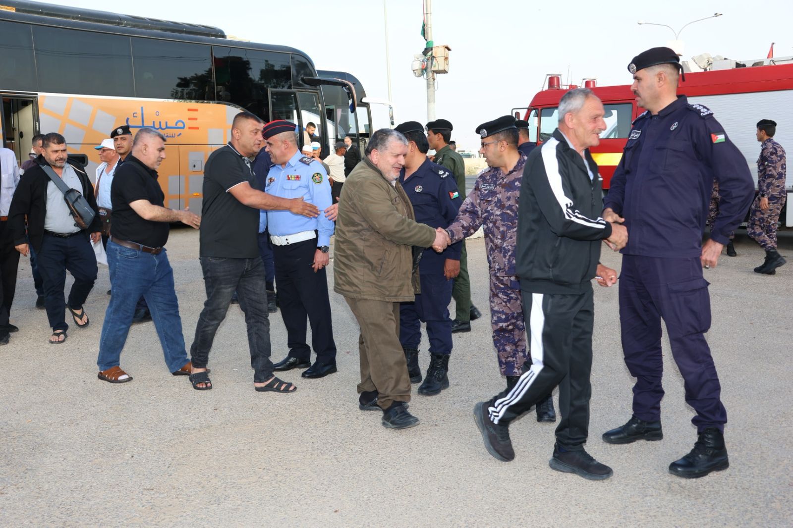 Madar Al-Saa Images 0.5150561523976324