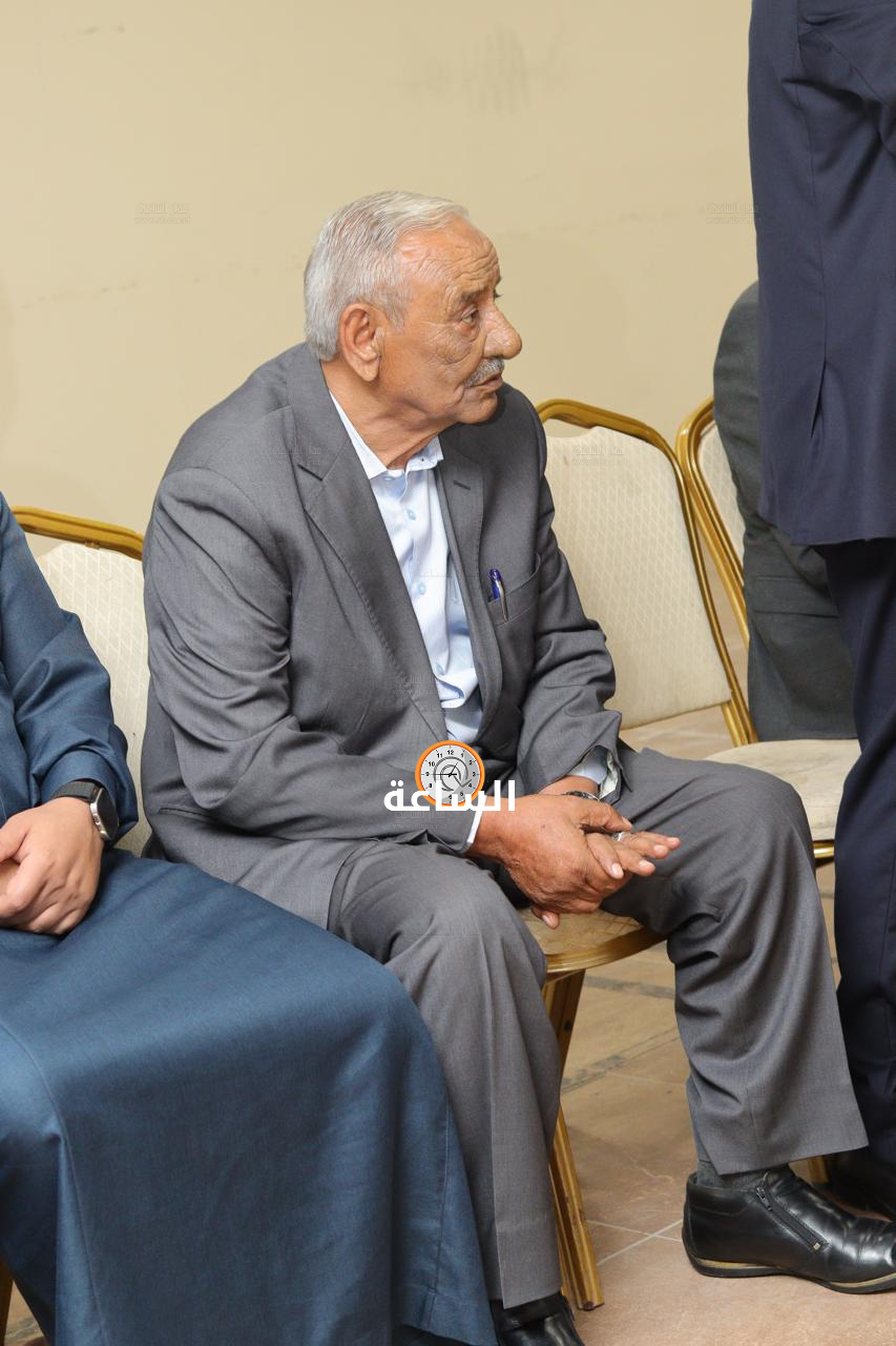 Madar Al-Saa Images 0.042542677799325745
