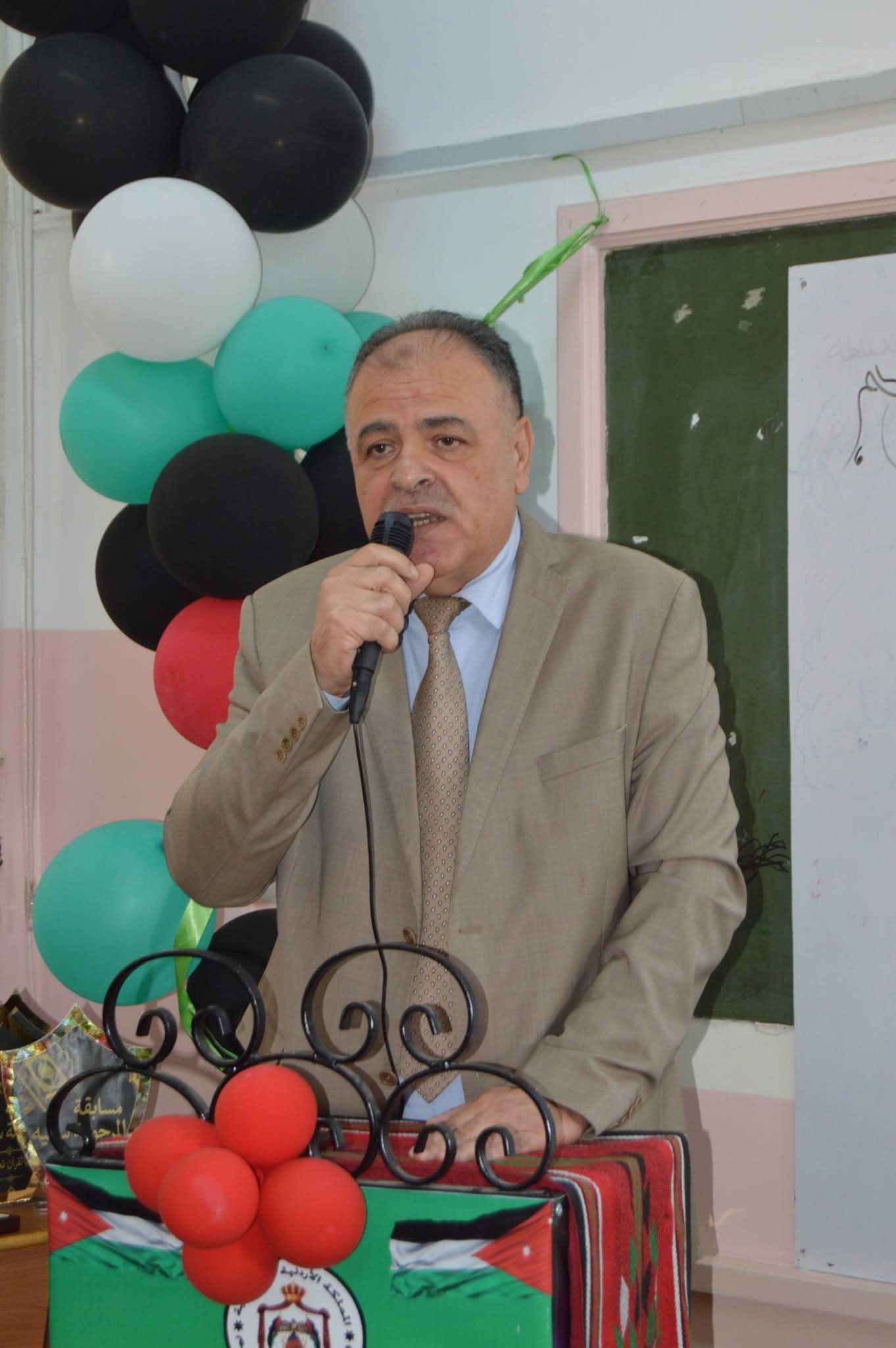Madar Al-Saa Images 0.1390256561062363