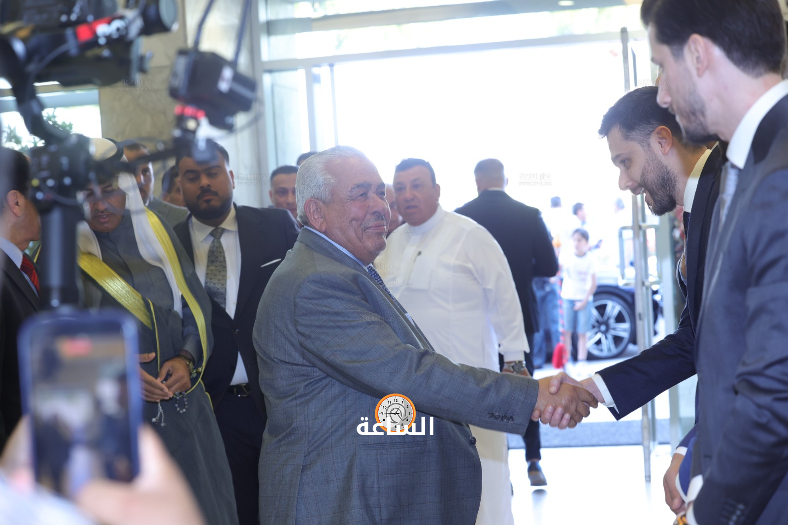 Madar Al-Saa Images 0.029045119742041714