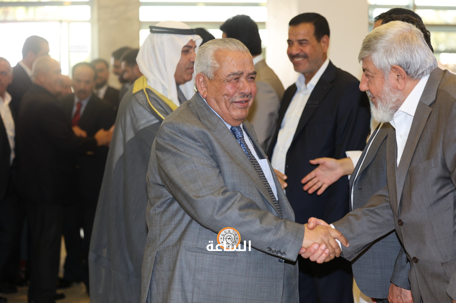 Madar Al-Saa Images 0.3734799995199627