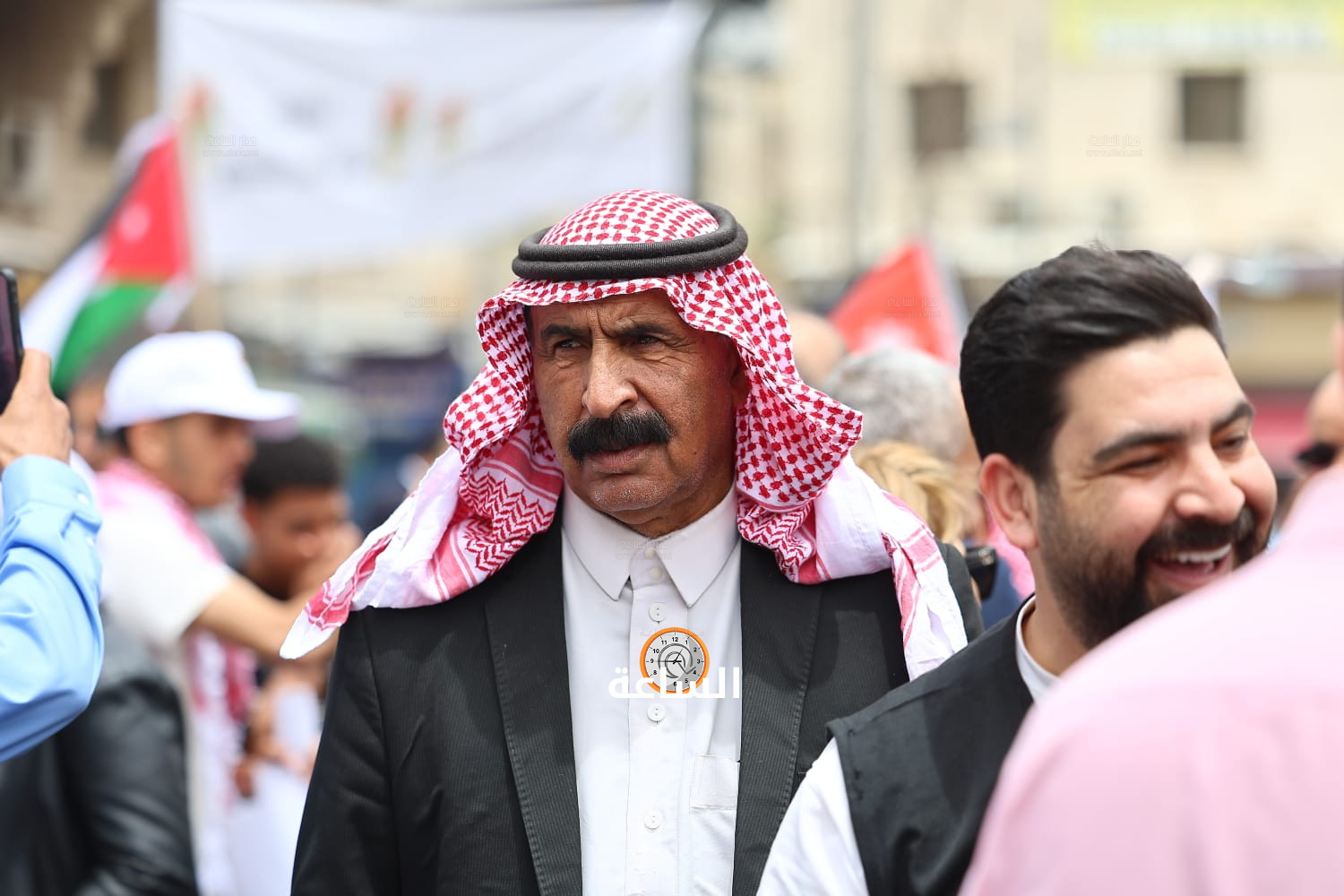 Madar Al-Saa Images 0.41529373798784697