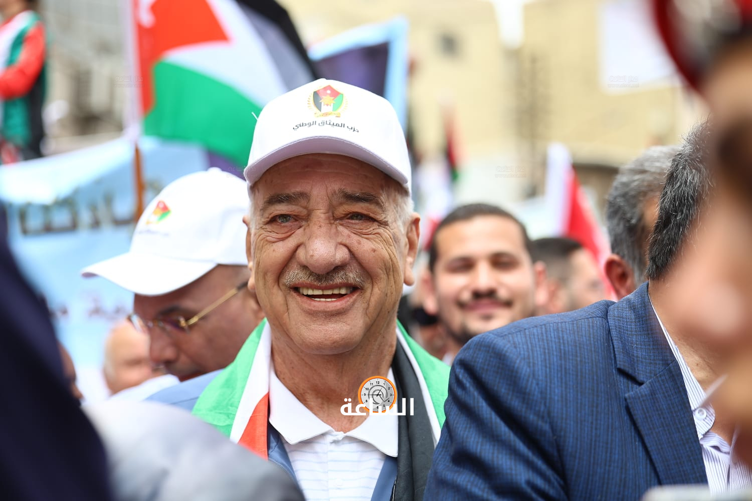 Madar Al-Saa Images 0.6717378357294475