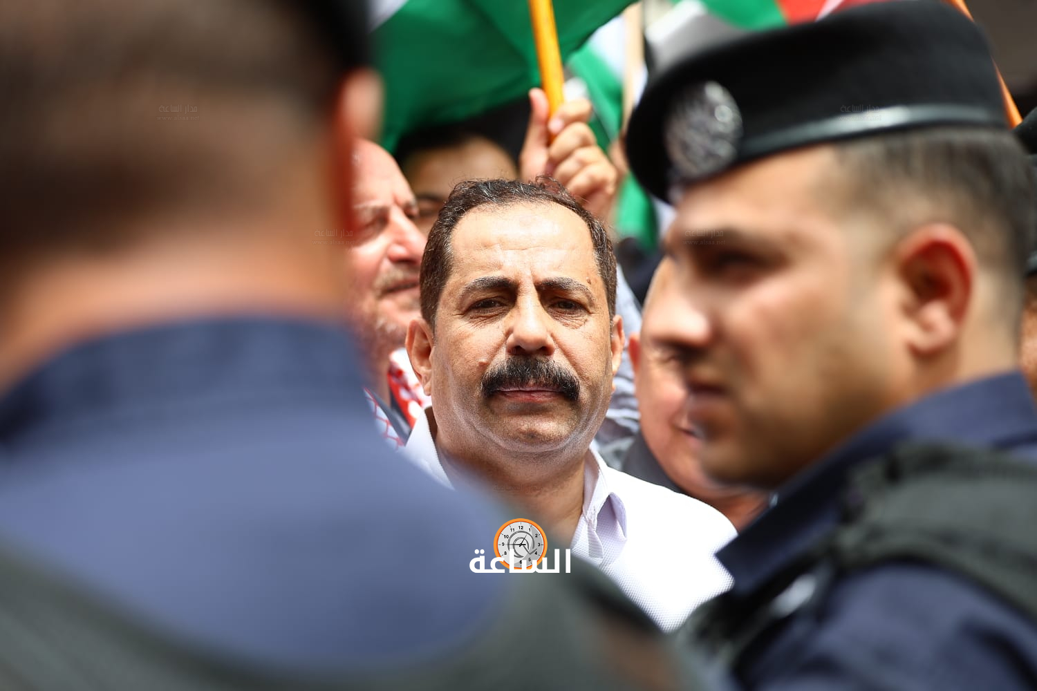 Madar Al-Saa Images 0.7640450758430577