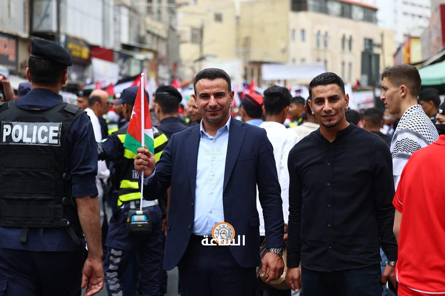 Madar Al-Saa Images 0.9301058844048428