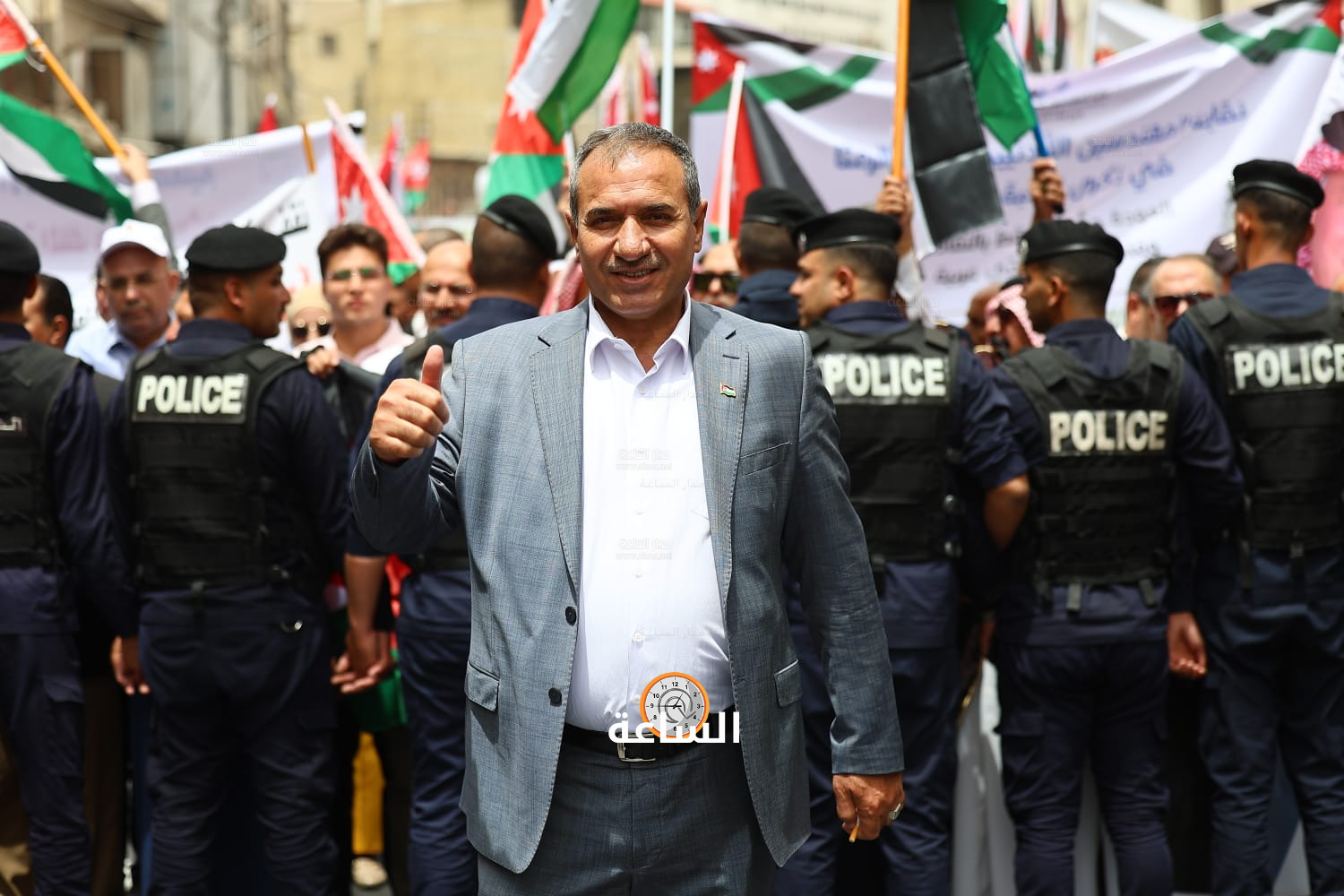 Madar Al-Saa Images 0.049765872256106514
