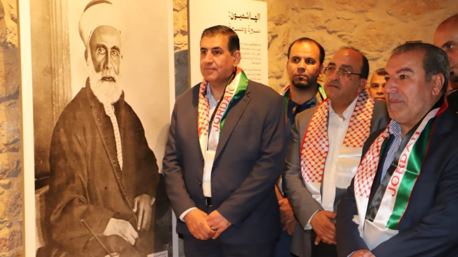 Madar Al-Saa Images 0.2758876515688802