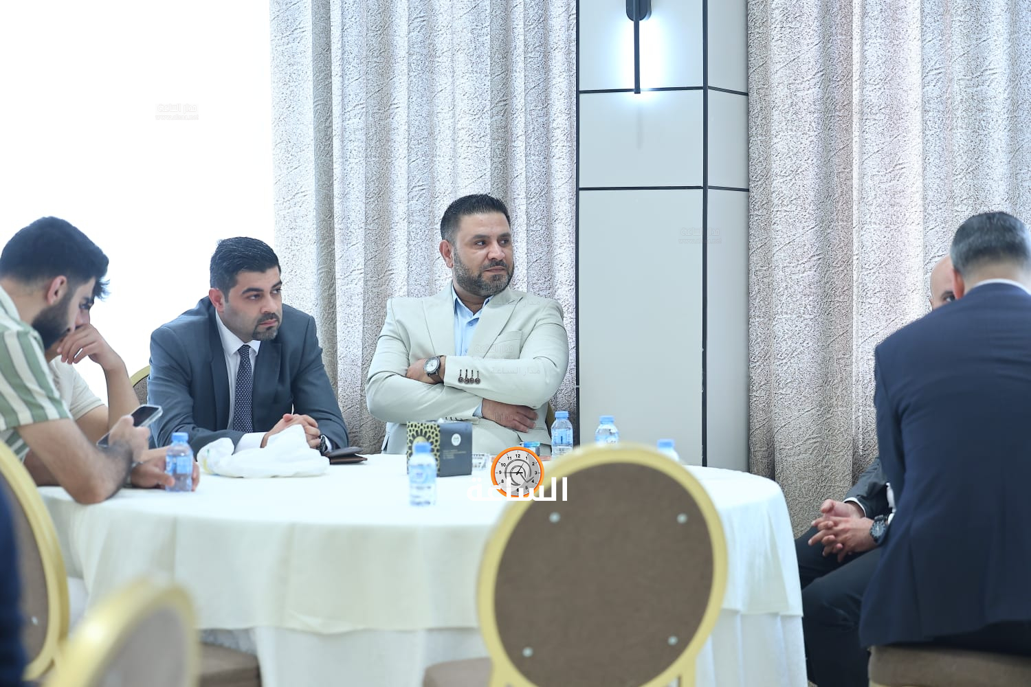 Madar Al-Saa Images 0.8822279809445023
