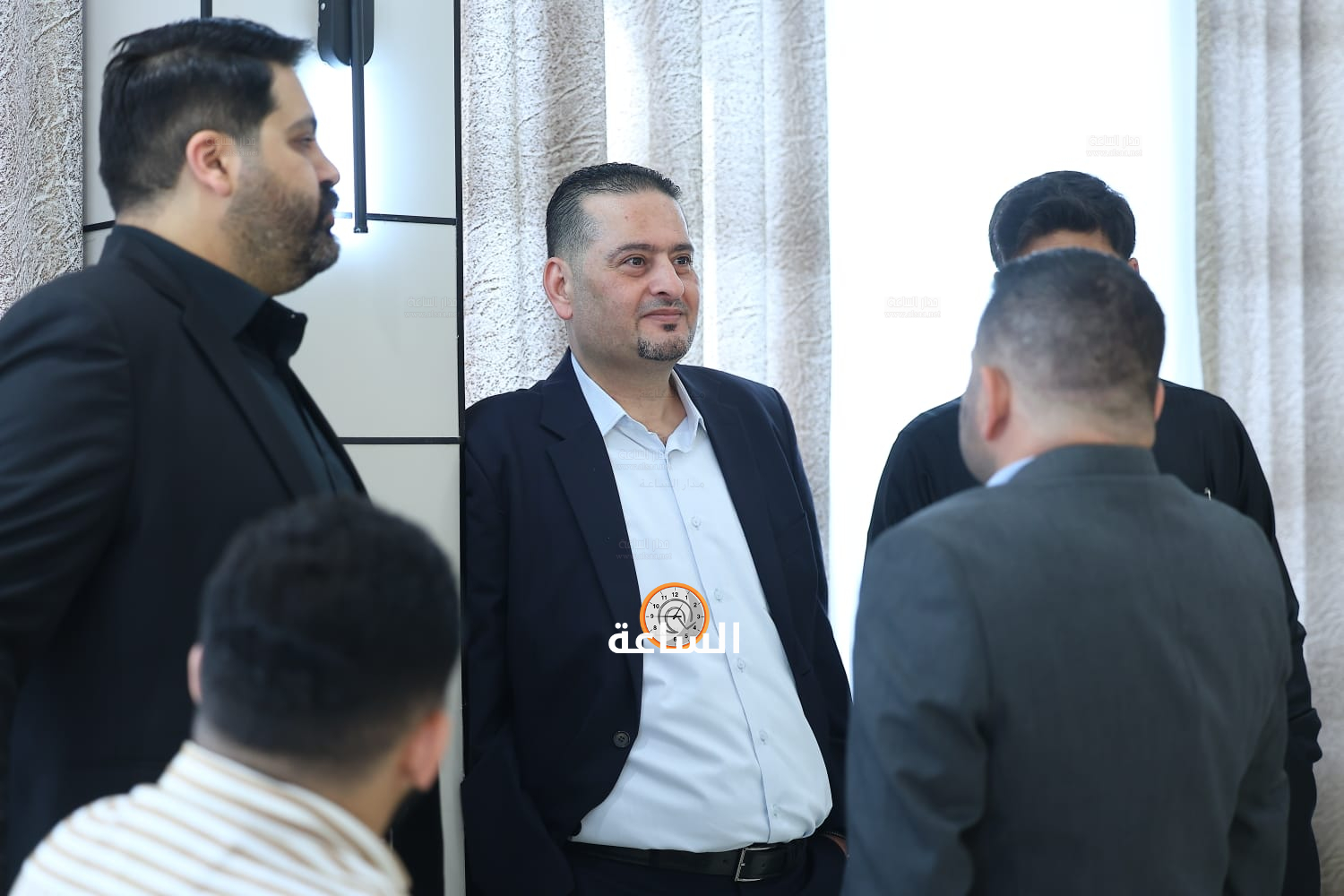Madar Al-Saa Images 0.012713602782905453