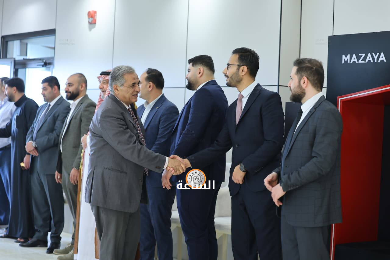 Madar Al-Saa Images 0.12690640382338514