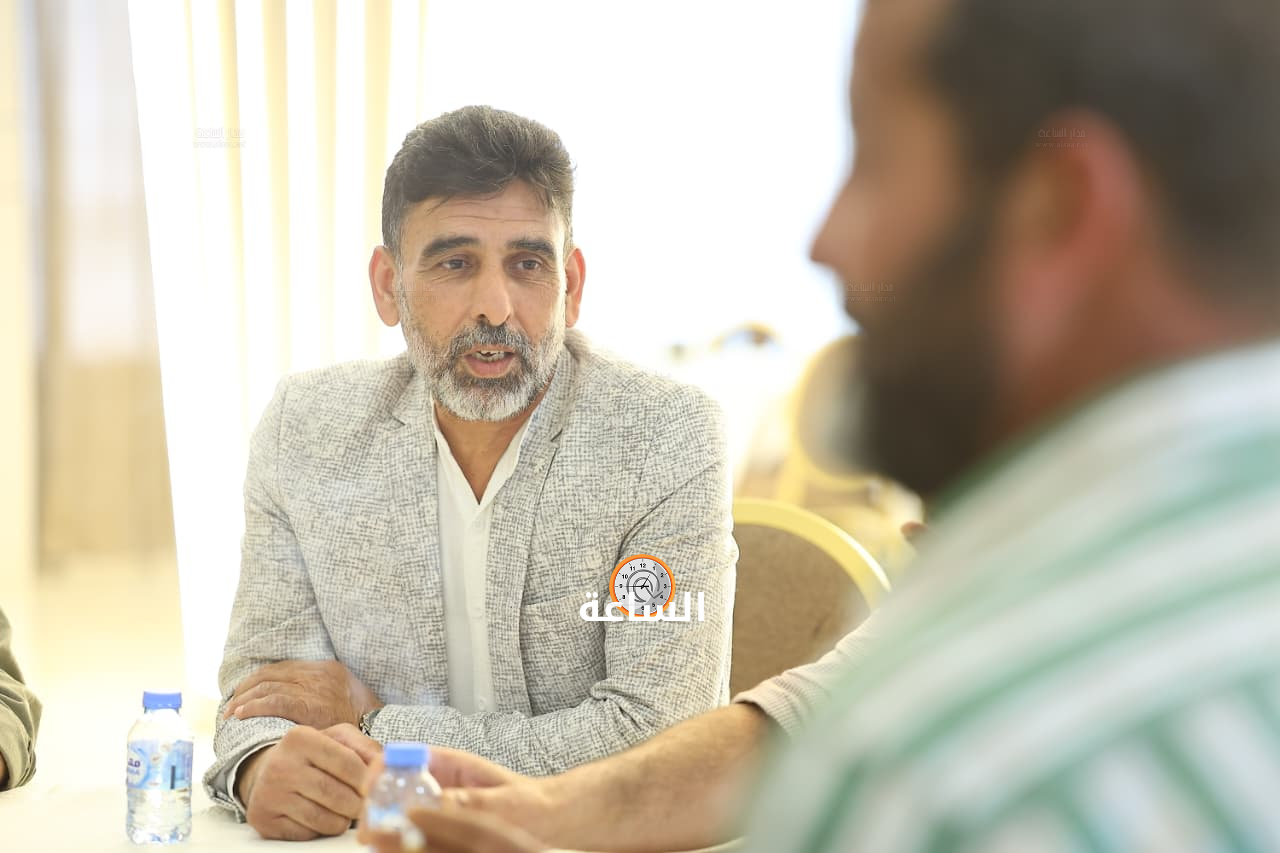 Madar Al-Saa Images 0.05185086333543354